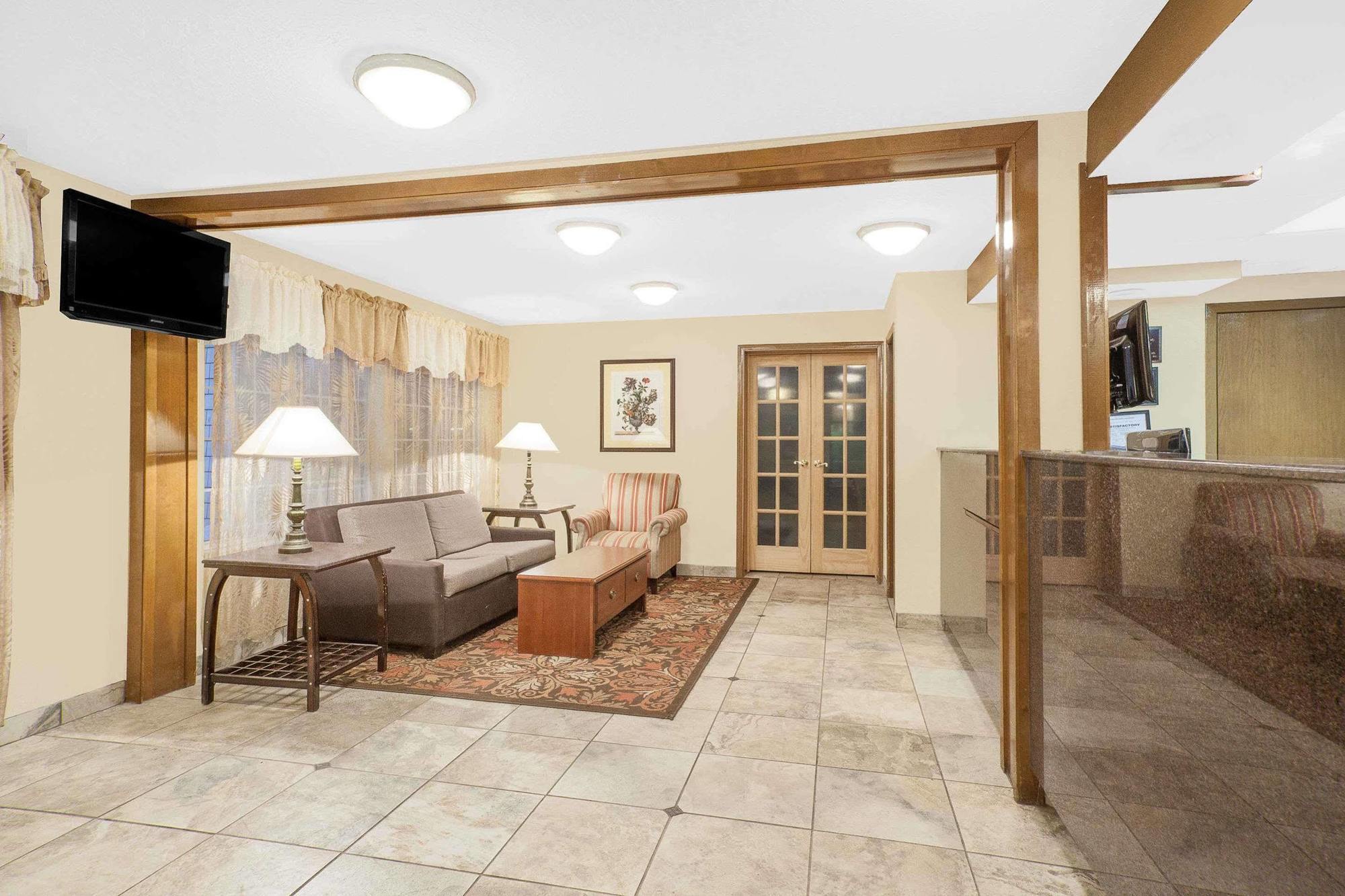 Hotel Howard Johnson By Wyndham Atlantic City Egg Harbor Township Exterior foto